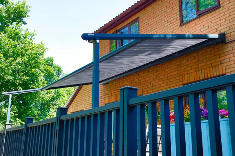 Cadiz awning