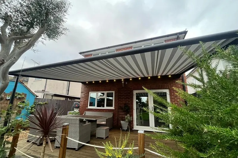Cadiz awning
